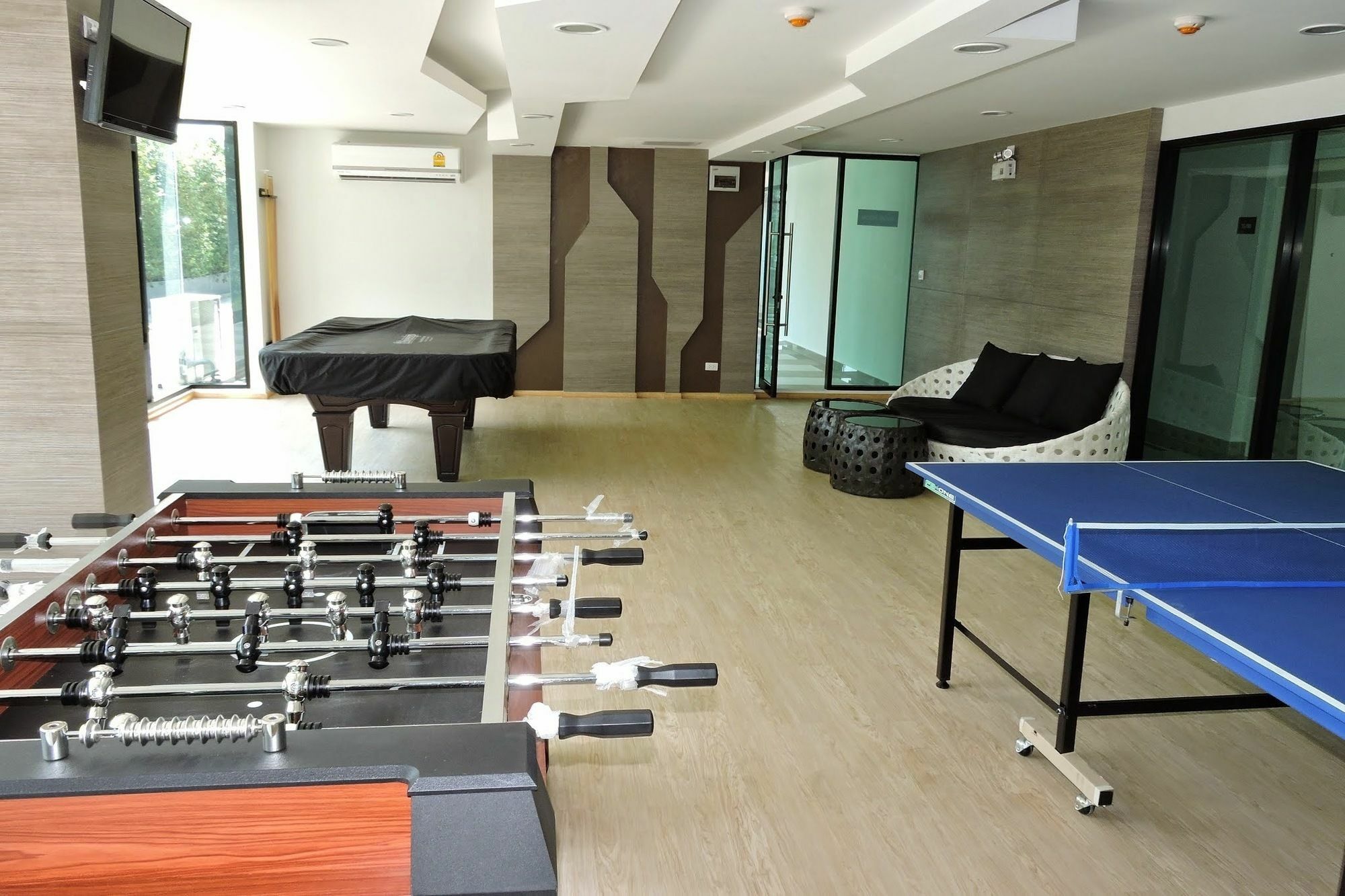 Acqua - 100 Meters From Jomtien Beach Патая Екстериор снимка