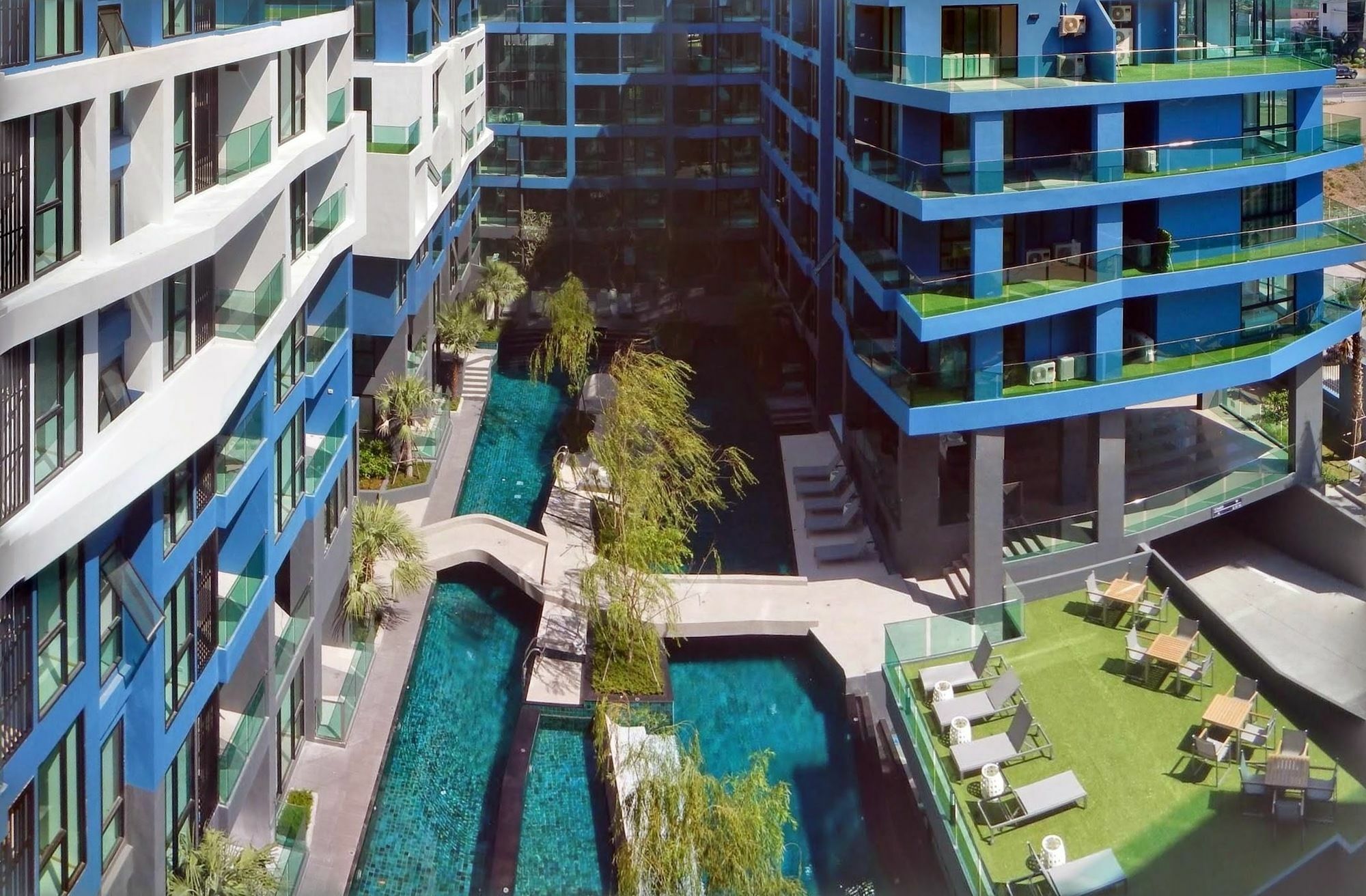 Acqua - 100 Meters From Jomtien Beach Патая Екстериор снимка