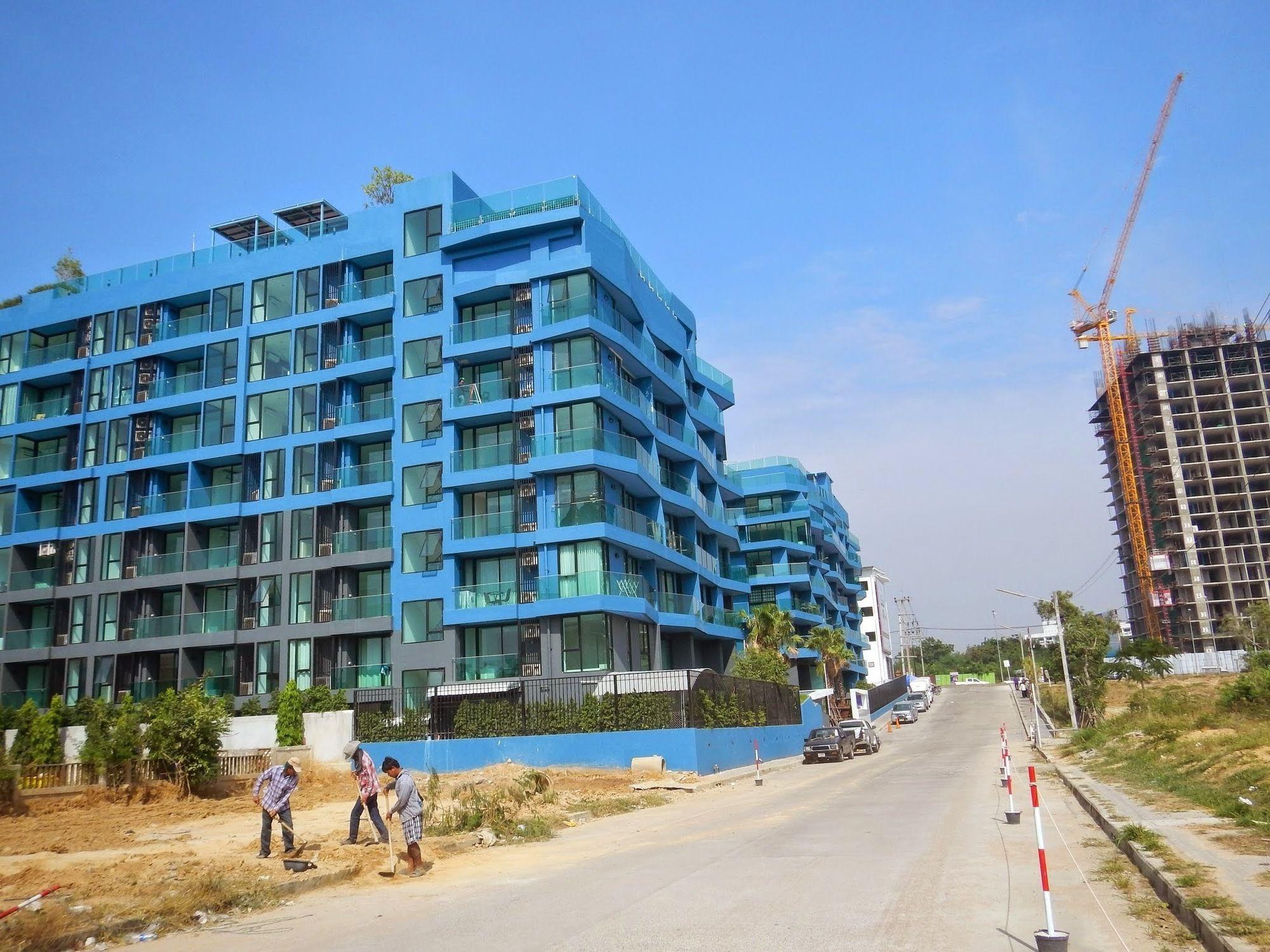 Acqua - 100 Meters From Jomtien Beach Патая Екстериор снимка