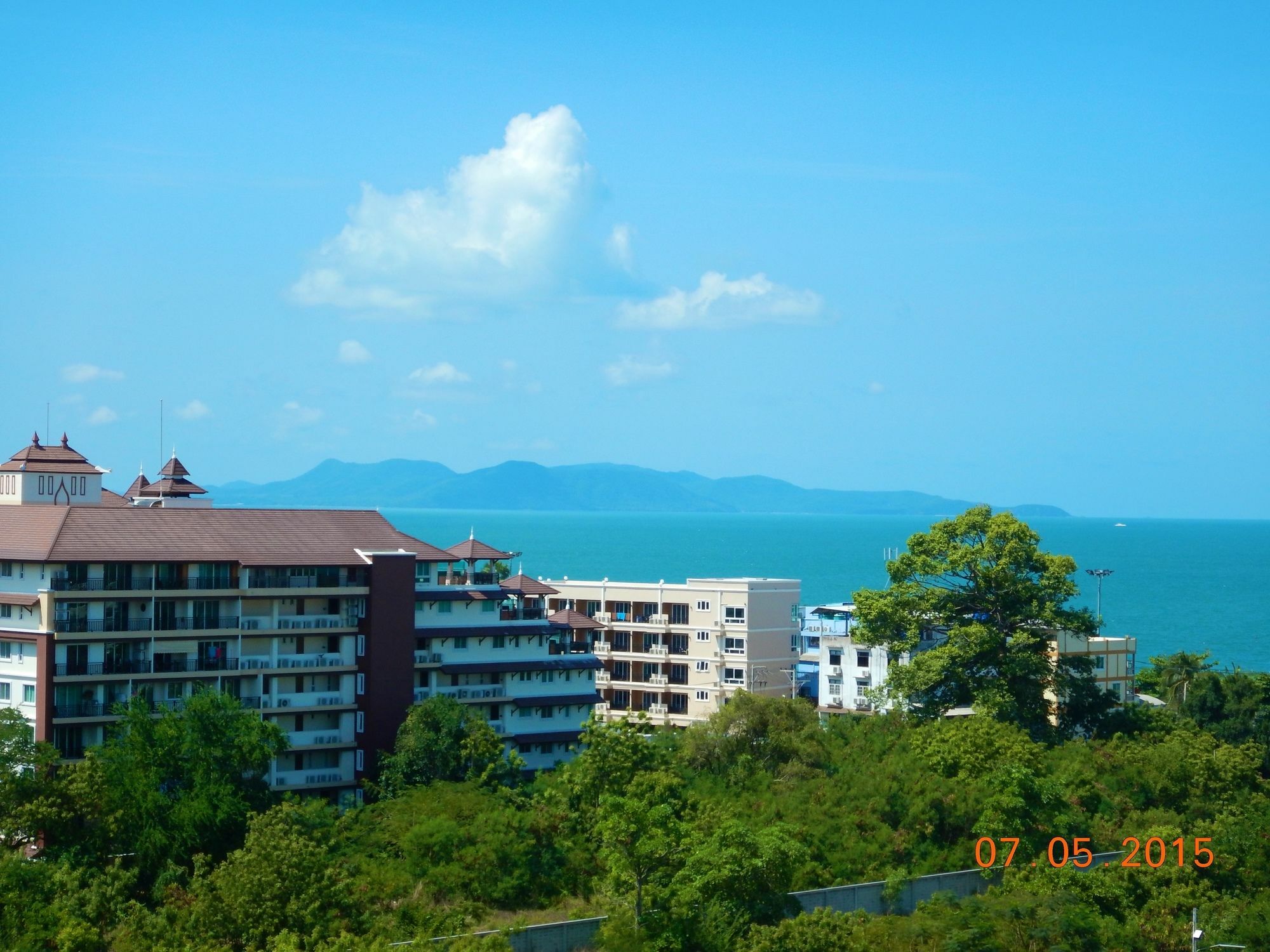 Acqua - 100 Meters From Jomtien Beach Патая Екстериор снимка